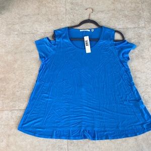 Brand New Cyrus cold shoulder Blue short sleeve shirt.  Soft material size L